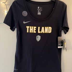 NWT Nike/NBA dri-fit “The Land” Cleveland Cavaliers tee | Black | Size small